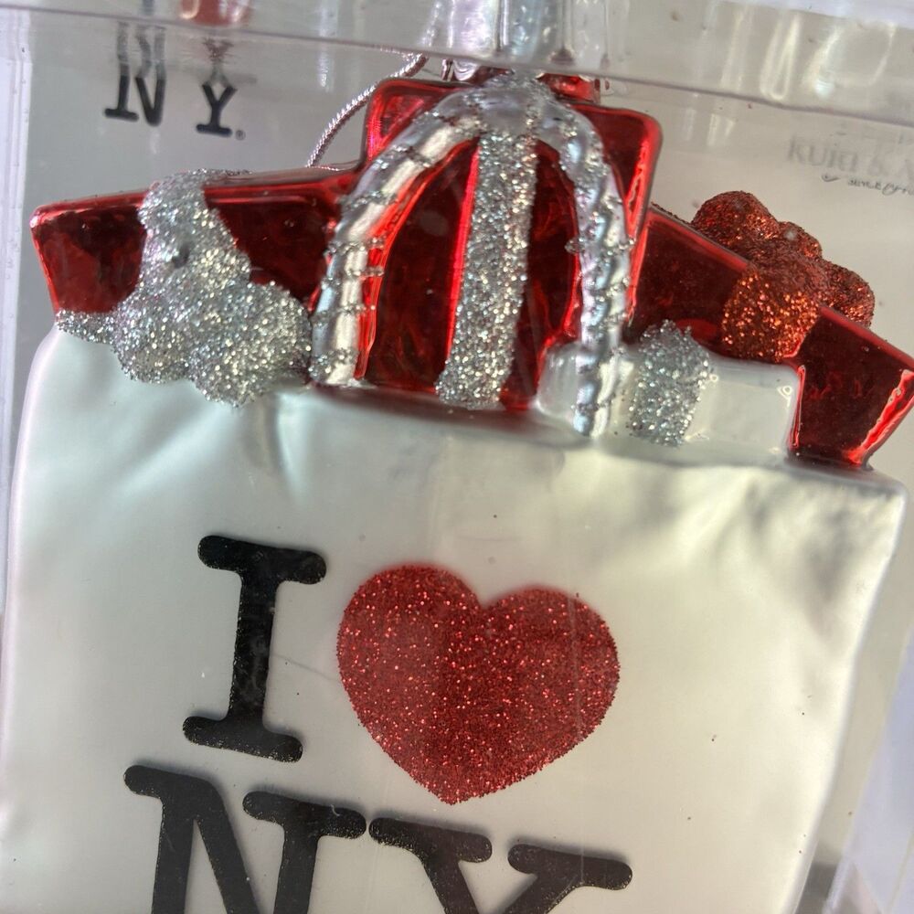 I Love NY New York Christmas Ornament Shopping Bag Package Blown Glass Adler NEW - Picture 4 of 5